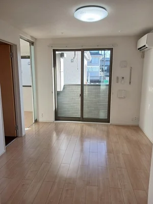 のマンスリーマンション・ウィークリーマンション「ストロベリー　ヒルズ 103・洋室(No.1373713)」メイン画像