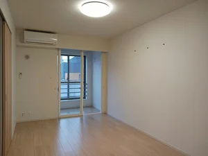 のマンスリーマンション・ウィークリーマンション「レ・セーナ　東森田 101・洋室(No.1373768)」メイン画像