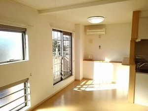 のマンスリーマンション・ウィークリーマンション「ファミ－ル中野　Ⅱ 201・洋室(No.1373776)」メイン画像