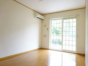 のマンスリーマンション・ウィークリーマンション「ヒューゲル　プラースⅡ 101・洋室(No.1373813)」メイン画像