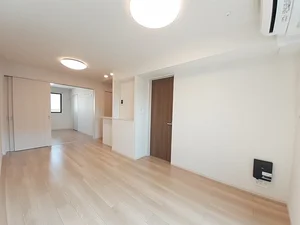 のマンスリーマンション・ウィークリーマンション「グランデフォルトーネＡ 202・洋室(No.1373867)」メイン画像