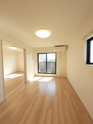 のマンスリーマンション・ウィークリーマンション「クローバーティアラ　Ｂ 203・洋室(No.1373944)」メイン画像