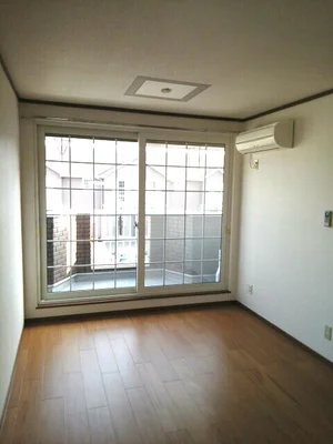 杵築市のマンスリーマンション・ウィークリーマンション「クレール北浜Ⅱ 203・洋室(No.1373997)」メイン画像
