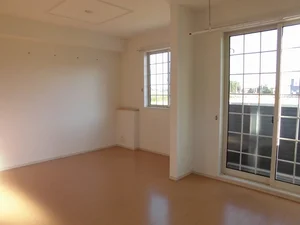 のマンスリーマンション・ウィークリーマンション「プラシードⅢ 103・洋室(No.1374103)」メイン画像