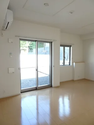 のマンスリーマンション・ウィークリーマンション「シーステージ 103・洋室(No.1374165)」メイン画像