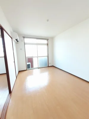 福山市神辺町（広島県）のマンスリーマンション・ウィークリーマンション「シャトレ仲 201・洋室(No.1374179)」メイン画像