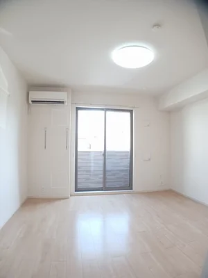 のマンスリーマンション・ウィークリーマンション「ブリュンヒュースＡ 102・洋室(No.1374192)」メイン画像