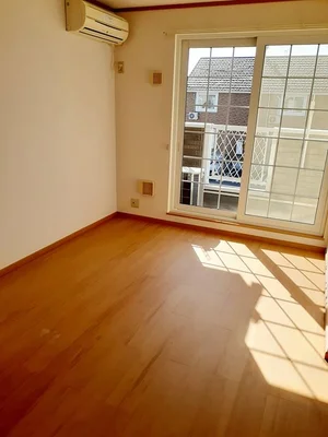 のマンスリーマンション・ウィークリーマンション「サンベールコガⅡ　Ｃ 202・洋室(No.1374197)」メイン画像