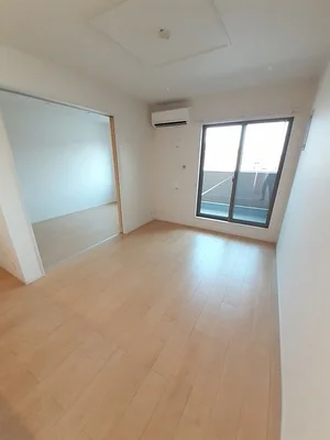 津市藤方（三重県）のマンスリーマンション・ウィークリーマンション「アドヴァン　Ｃ 201・洋室(No.1374236)」メイン画像