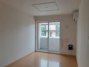 のマンスリーマンション・ウィークリーマンション「ピオニ－　サワグチ 102・洋室(No.1374271)」メイン画像