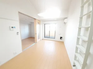 のマンスリーマンション・ウィークリーマンション「パーク　サイド　エイシュウ 202・洋室(No.1374373)」メイン画像