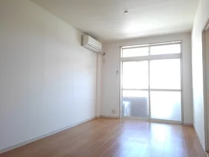 のマンスリーマンション・ウィークリーマンション「レジデンス三幸 203・洋室(No.1374375)」メイン画像