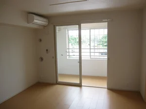 金沢駅（石川県）・北鉄金沢駅（石川県）のマンスリーマンション・ウィークリーマンション「くれよんハウス 202・洋室(No.1374431)」メイン画像