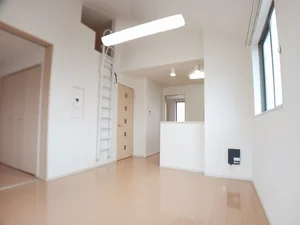 のマンスリーマンション・ウィークリーマンション「ブリアン　ソレイユ 205・洋室(No.1374438)」メイン画像