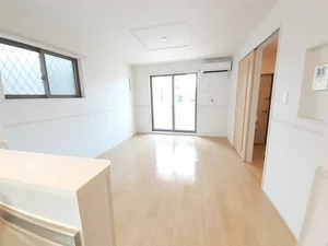 のマンスリーマンション・ウィークリーマンション「ブライド・サチⅠ 102・洋室(No.1374439)」メイン画像