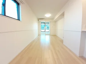 のマンスリーマンション・ウィークリーマンション「ＬａＬａＬａ　Ｓａｋａｉ　Ⅰ 102・洋室(No.1374442)」メイン画像