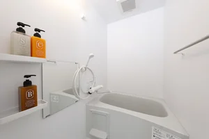シャンプー、コンディショナー、ボディソープをご準備しております。