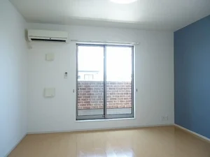 のマンスリーマンション・ウィークリーマンション「アンソレイユⅠ 203・洋室(No.1374591)」メイン画像