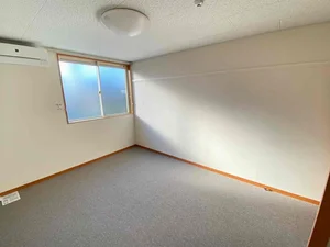 のマンスリーマンション・ウィークリーマンション「レオパレスゆかり荘 204(No.1374721)」メイン画像