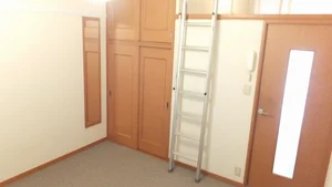 のマンスリーマンション・ウィークリーマンション「レオパレスＫＭ 206(No.1374762)」メイン画像