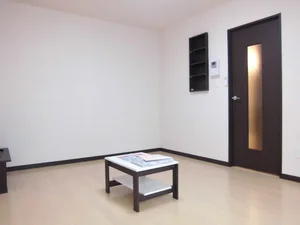 帝京大学医学部附属病院周辺のマンスリーマンション・ウィークリーマンション「レオネクストエーデルハイム 101(No.1374928)」メイン画像