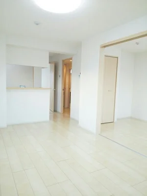 のマンスリーマンション・ウィークリーマンション「ＡｍｙⅥ 301・洋室(No.1374945)」メイン画像