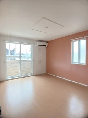 のマンスリーマンション・ウィークリーマンション「ココネリゾートⅠ 101・洋室(No.1374958)」メイン画像