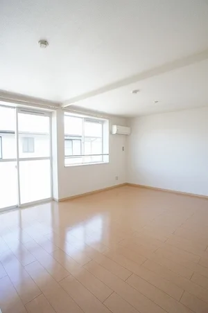 のマンスリーマンション・ウィークリーマンション「ファミールＭ　Ａ 202・洋室(No.1374961)」メイン画像