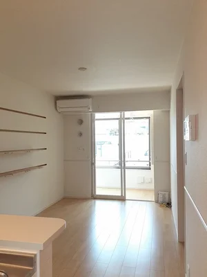 のマンスリーマンション・ウィークリーマンション「ノースサイドＡ 102・洋室(No.1375034)」メイン画像