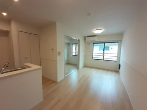 のマンスリーマンション・ウィークリーマンション「Ｒｉｏｂｏｃａ 203・洋室(No.1375038)」メイン画像