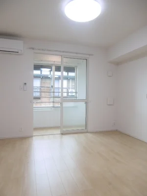 のマンスリーマンション・ウィークリーマンション「ヴィラ　アモリス　Ａ 203・洋室(No.1375065)」メイン画像