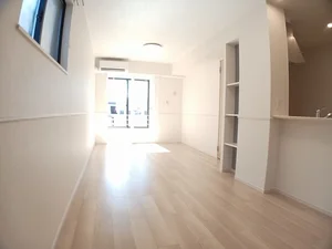 のマンスリーマンション・ウィークリーマンション「フルーメン・エ・サリセス 106・洋室(No.1375080)」メイン画像