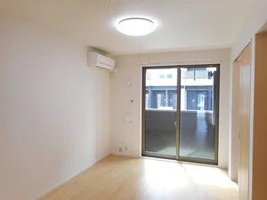 のマンスリーマンション・ウィークリーマンション「モダンＫＭⅡ 101・洋室(No.1375094)」メイン画像