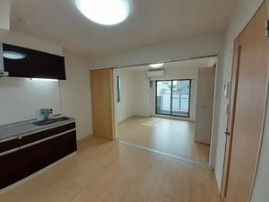 のマンスリーマンション・ウィークリーマンション「ｆｏｒｅｓｔａ　御所ノ内 303・洋室(No.1375138)」メイン画像