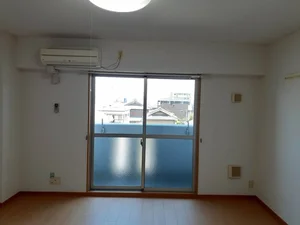 のマンスリーマンション・ウィークリーマンション「ラハイナ　コート 303・洋室(No.1375175)」メイン画像