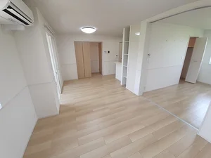 長崎県のマンスリーマンション・ウィークリーマンション「クレール・ファミリア咲 102・洋室(No.1375286)」メイン画像