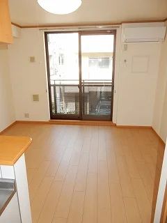 のマンスリーマンション・ウィークリーマンション「コサージュＴ．Ｋ 202・洋室(No.1375301)」メイン画像