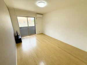 伊万里市のマンスリーマンション・ウィークリーマンション「アザレア伊万里Ⅰ 104・洋室(No.1375353)」メイン画像
