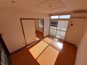 のマンスリーマンション・ウィークリーマンション「ホーリーハイツＡ 202・洋室(No.1375374)」メイン画像