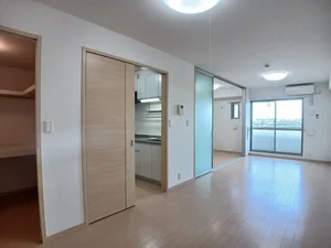 のマンスリーマンション・ウィークリーマンション「Ｓｔｉｌｌ・ｍｏｒｅ 303・洋室(No.1375389)」メイン画像