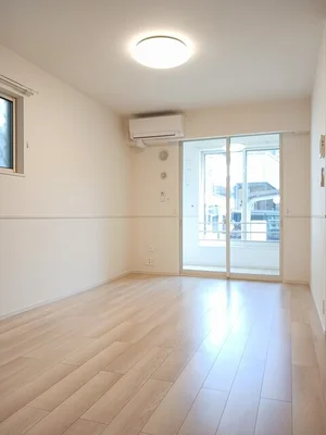 興津駅（静岡県）のマンスリーマンション・ウィークリーマンション「カーサ　カタルーニャ 102・LDK(No.1375423)」メイン画像