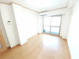 兵庫県のマンスリーマンション・ウィークリーマンション「プリ－トバレンシアＢ 201・洋室(No.1375425)」メイン画像