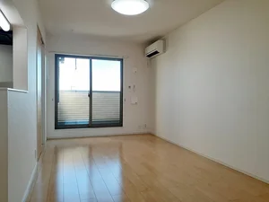 のマンスリーマンション・ウィークリーマンション「メゾン　アンソレイエ 305・洋室(No.1375494)」メイン画像