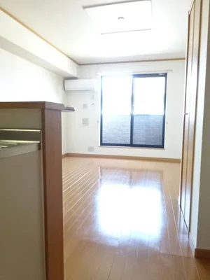 のマンスリーマンション・ウィークリーマンション「ブリーズ・ベル 208・洋室(No.1375857)」メイン画像