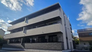 のマンスリーマンション・ウィークリーマンション「Ａｍｒｉｔａ　Ⅴ 305・洋室(No.1375893)」メイン画像