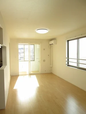 のマンスリーマンション・ウィークリーマンション「アベニール　ドゥ　アルブル 303・洋室(No.1375966)」メイン画像