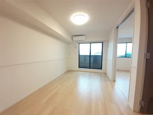 のマンスリーマンション・ウィークリーマンション「カーザ　マルヒロ 203・洋室(No.1375986)」メイン画像