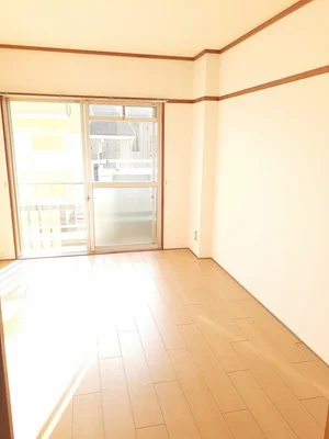 愛知県のマンスリーマンション・ウィークリーマンション「スカイハイツ 302・洋室(No.1376044)」メイン画像