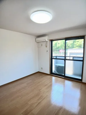 滋賀県のマンスリーマンション・ウィークリーマンション「アパルトマンＫ 106・洋室(No.1376123)」メイン画像