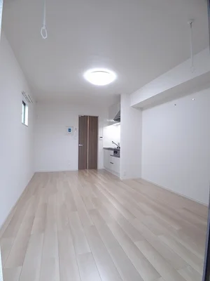 のマンスリーマンション・ウィークリーマンション「ＰＵＲＩ 205・洋室(No.1376190)」メイン画像